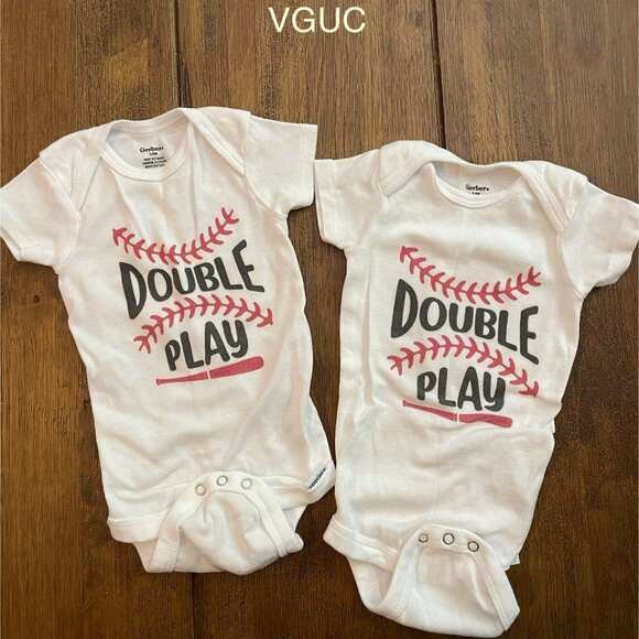 3-6m Matching Twin Gender Neutral Double Play Onesie - Picture 1 of 1